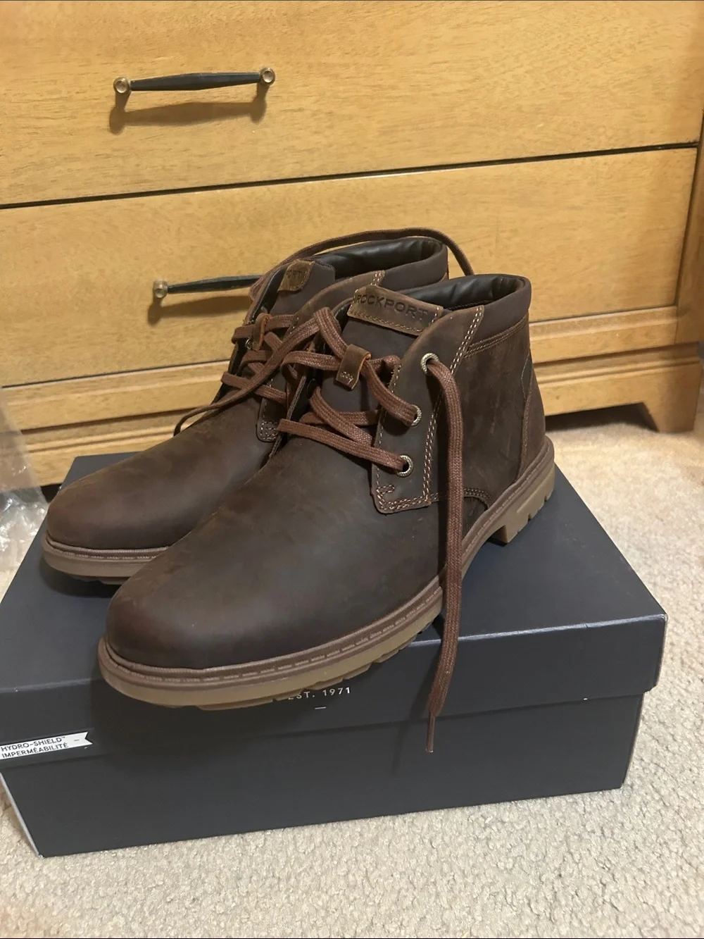 Rockport Brown Lace-Up Men's Chukka Boots